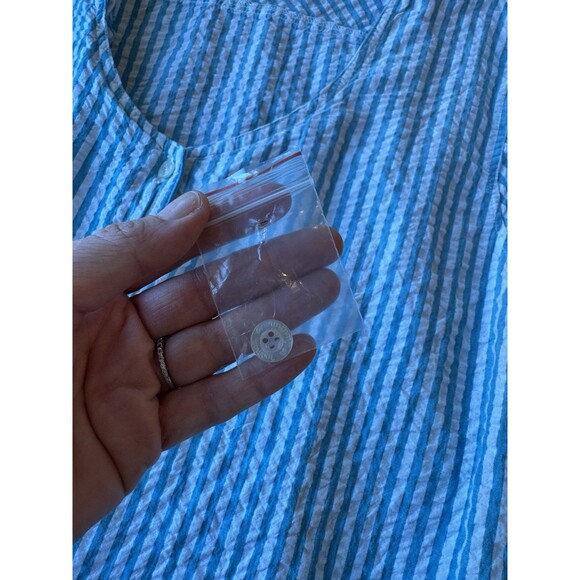 Woman Within Blue Striped Textured V Neck Short Sleeve Button Down Blouse 1X - Picture 7 of 9